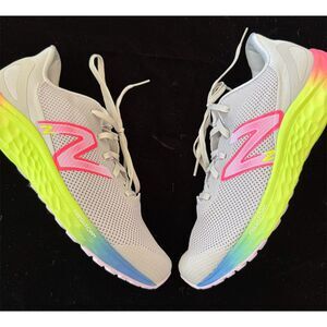 New Balance Fresh Foam Arishi V4 Kids Sneakers Multicolor Grey Size 7 Womens 8.5